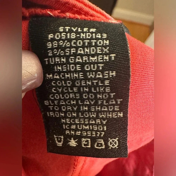 Sanctuary Standard Surplus red chino pants with oversized pockets - Picture 5 of 6